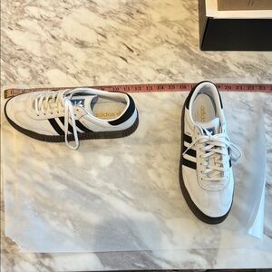 Adidas sambas platform size 10